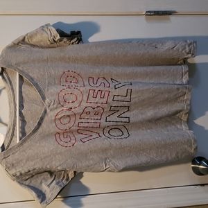 Good Vibes Only tee